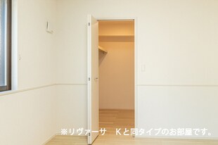 サンフラワー　Ａの物件内観写真